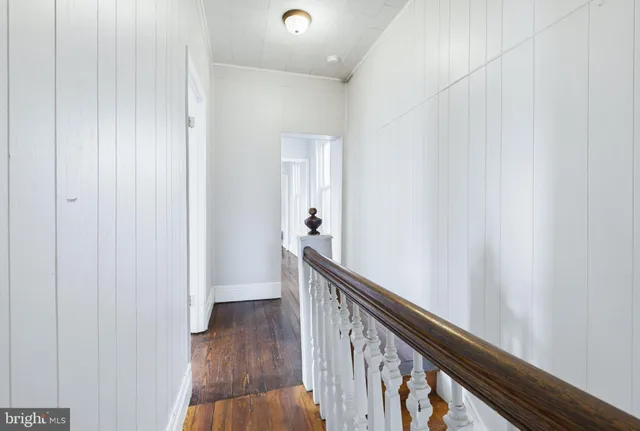 $240,000 | 244 East High Street, Womelsdorf, PA 19567