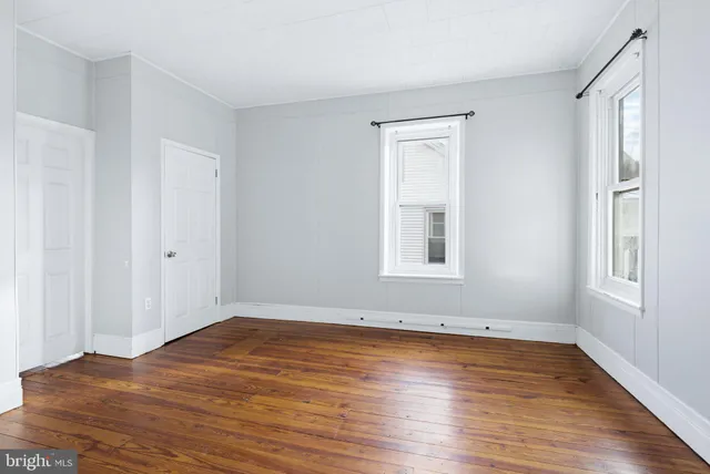 $240,000 | 244 East High Street, Womelsdorf, PA 19567