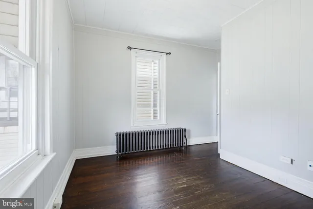 $240,000 | 244 East High Street, Womelsdorf, PA 19567