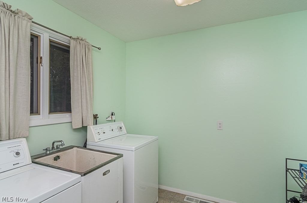 12213 Windcliff Road Strongsville, OH 44136 - Photo 21 of 26 Gallery Image 21