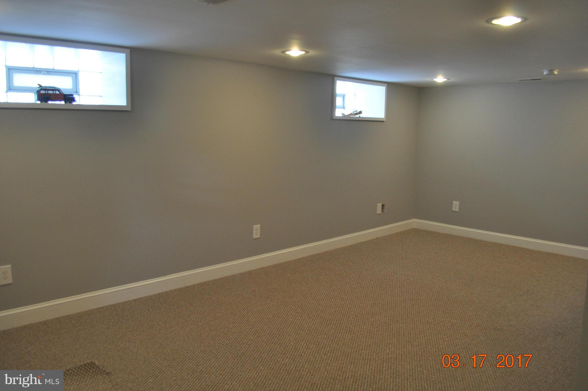 626 Warwick Road Baltimore, MD 21229 - Photo 13 of 18 Bedroom