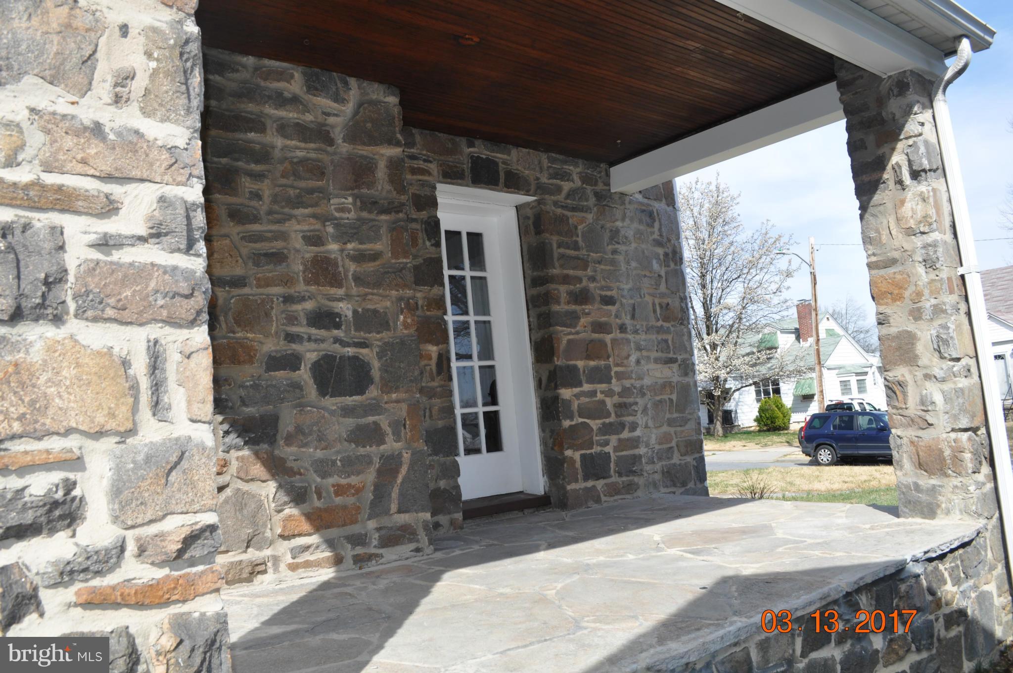 626 Warwick Road Baltimore, MD 21229 - Photo 16 of 18 Exterior (General)