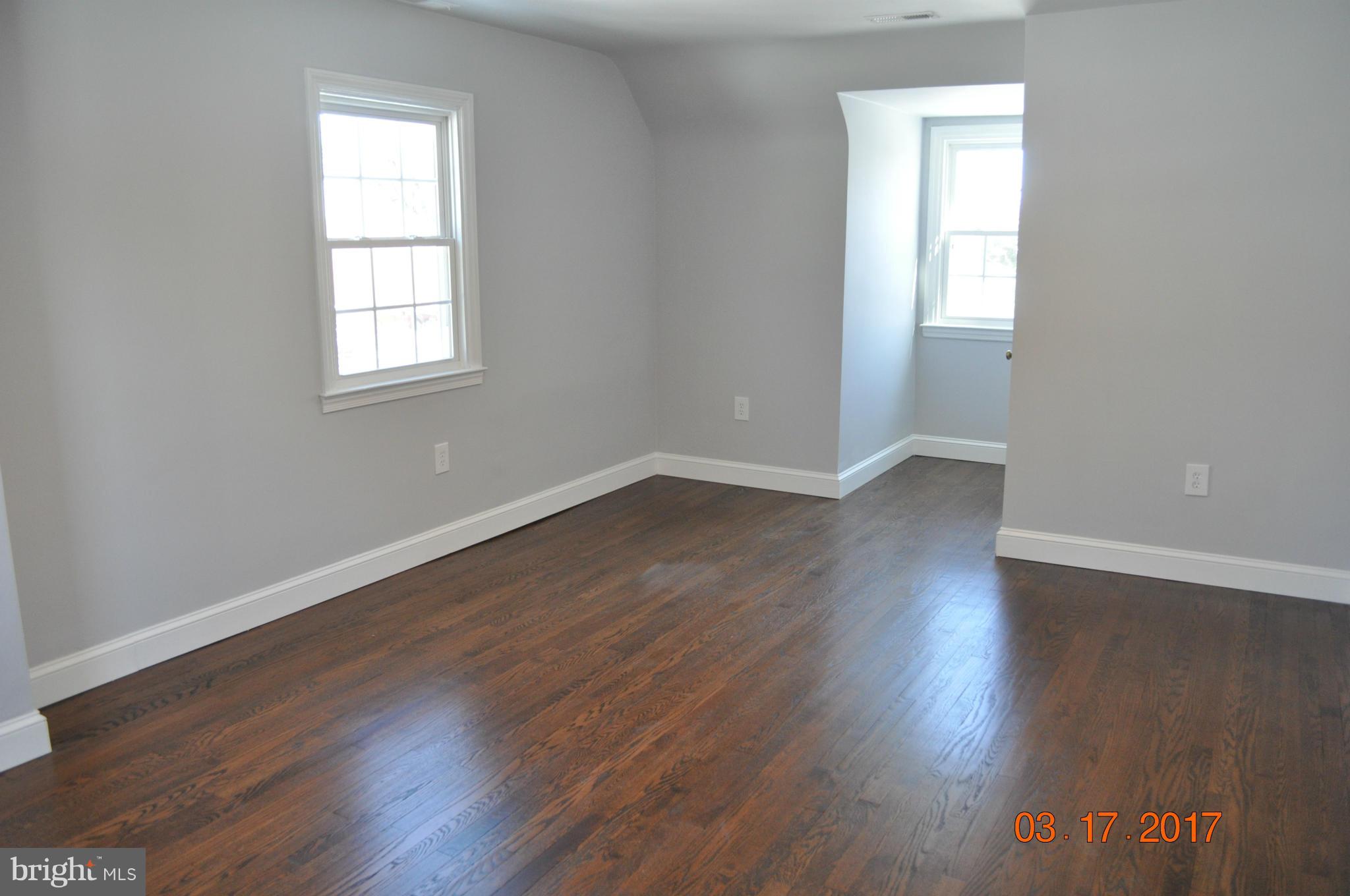 626 Warwick Road Baltimore, MD 21229 - Photo 10 of 18 Bedroom