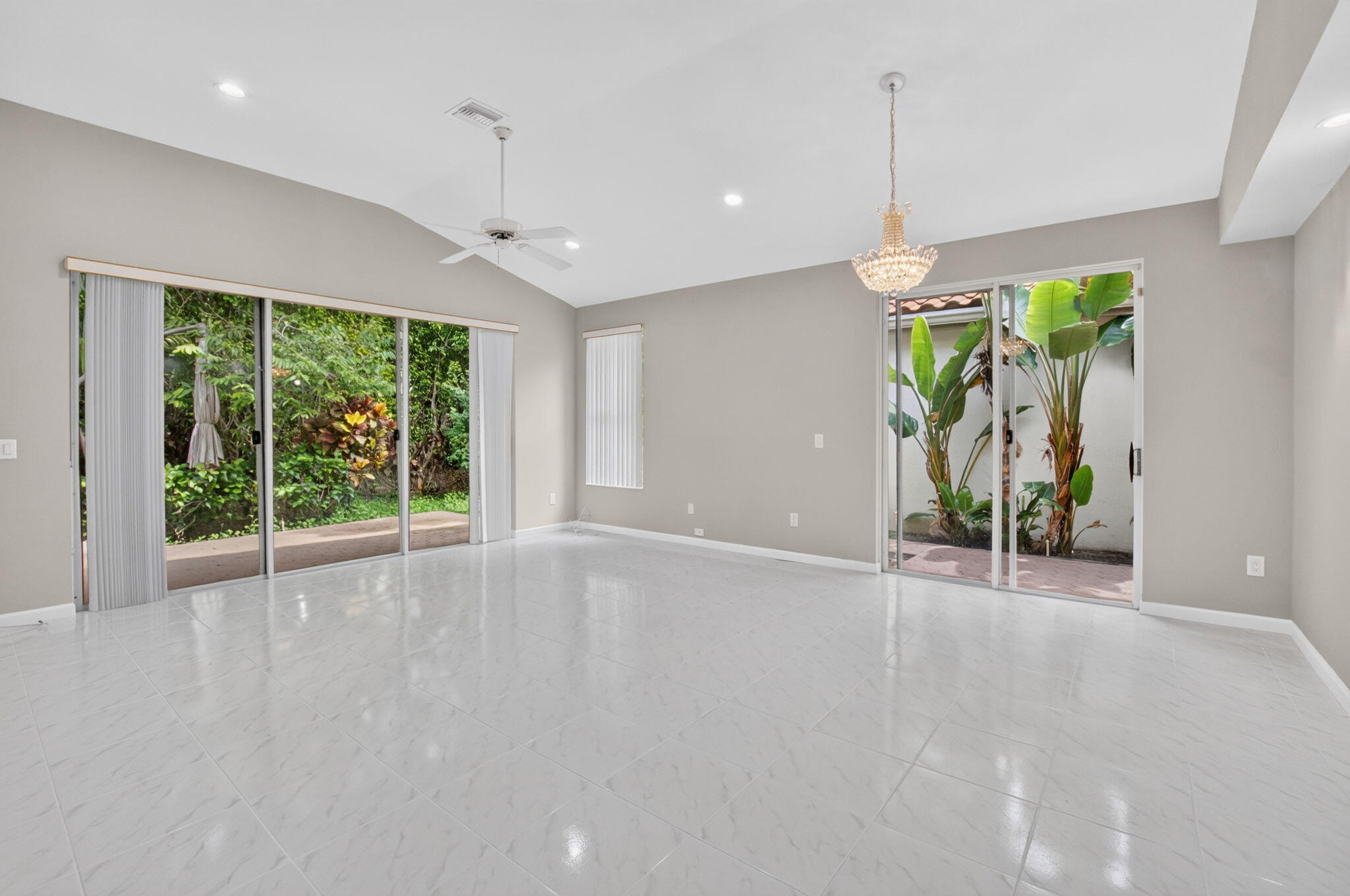 5183 Northwest 26th Circle Boca Raton, FL 33496 - Photo 13 of 88 12-web-or-mls-DSC_1235