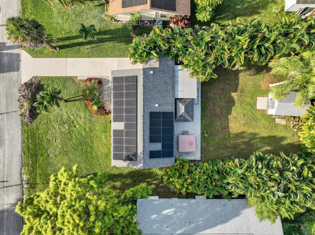 a view of outdoor space and garden