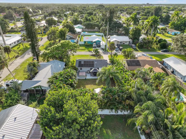 $360,000 | 5865 Rosemont Avenue, Stuart, FL 34997