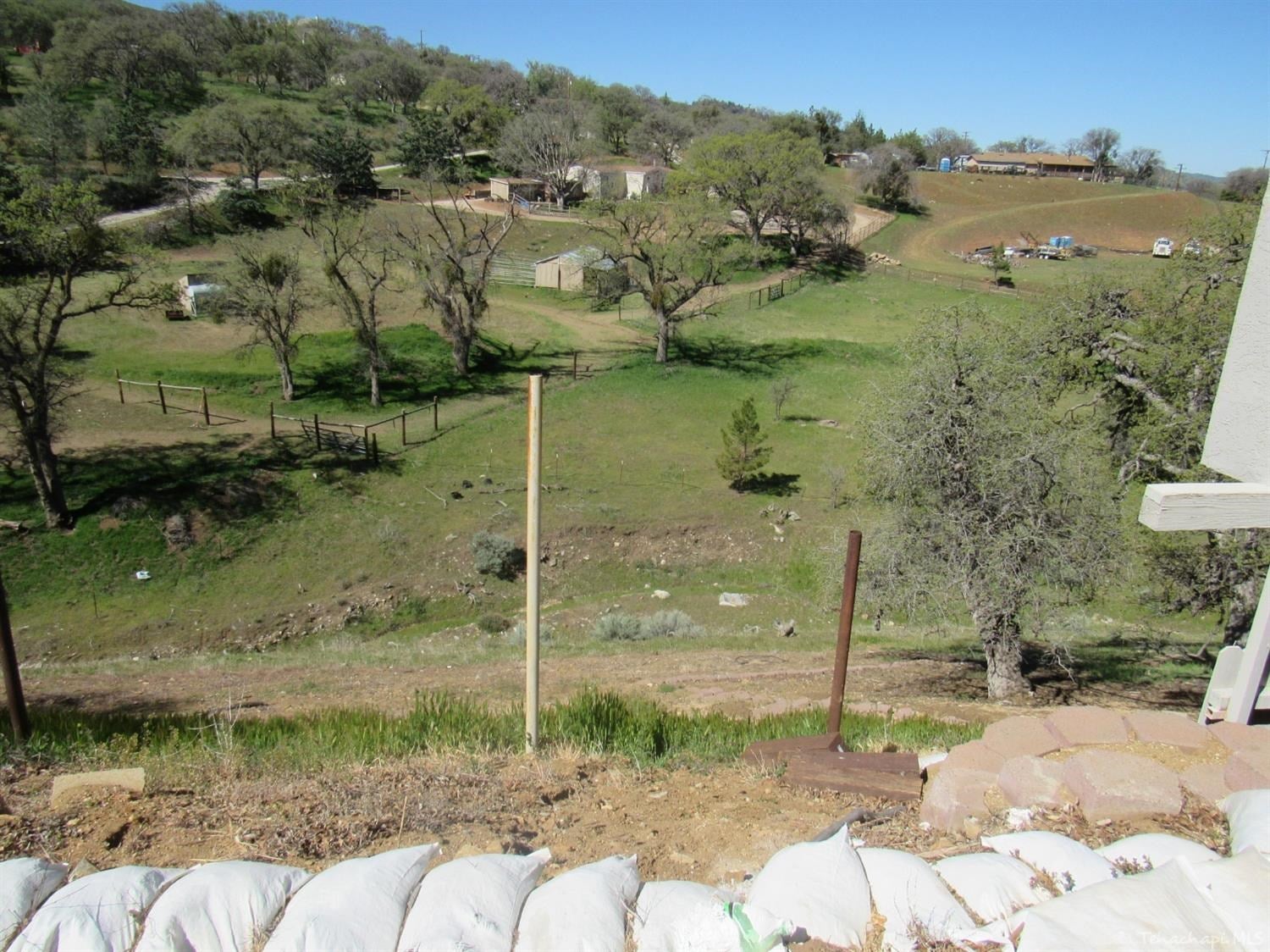 19605 Water Canyon Road Tehachapi, CA 93561 - Photo 22 of 25 Gallery Image 22