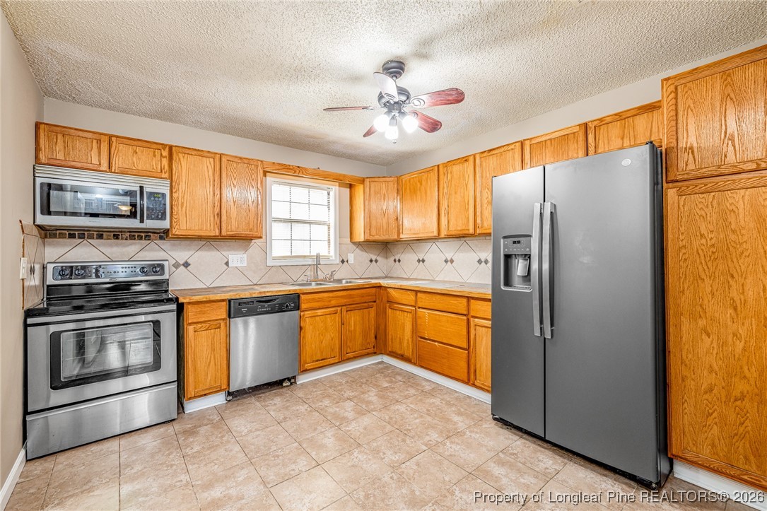 1709 Sandy Run Road Fayetteville, NC 28306 - Photo 9 of 33