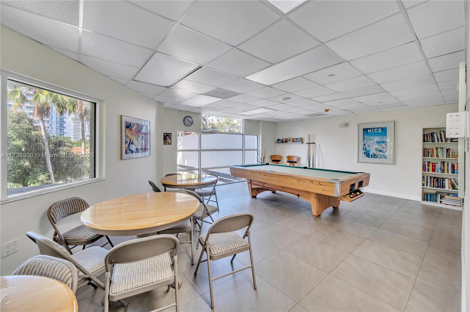 1621 Bay Road, Unit 508 Miami Beach, FL 33139 - Photo 15 of 20