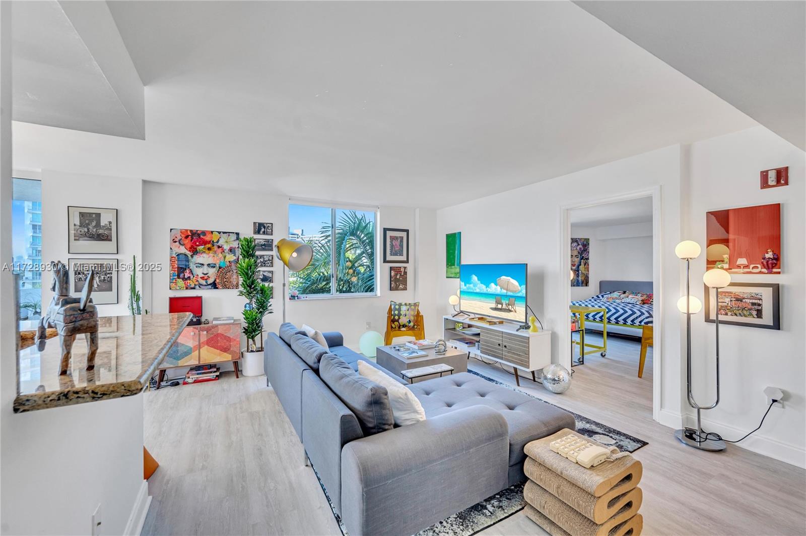 1621 Bay Road, Unit 508 Miami Beach, FL 33139 - Photo 2 of 20