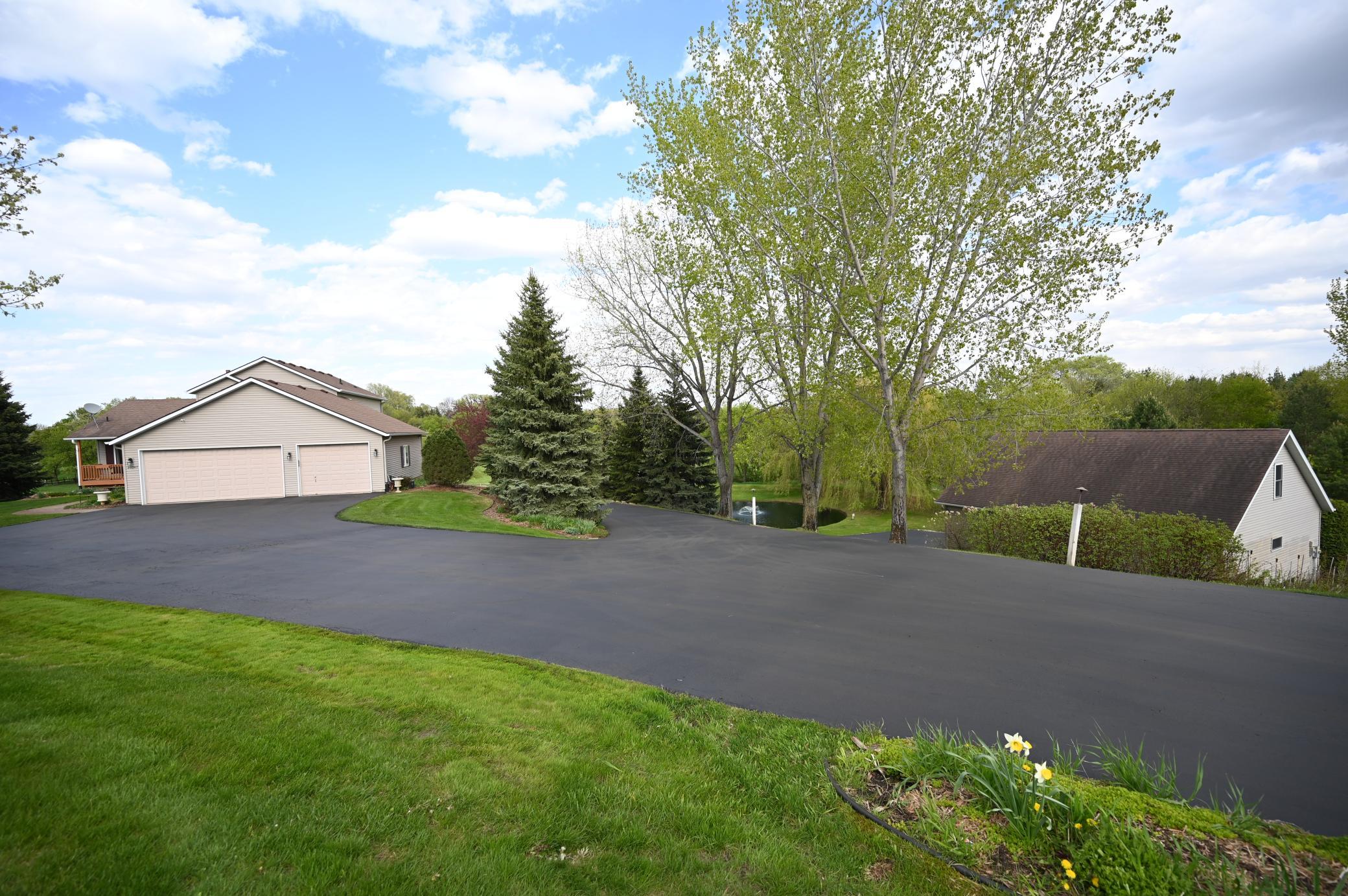 20247 Lake Ridge Drive Prior Lake, MN 55372 - Photo 3 of 42