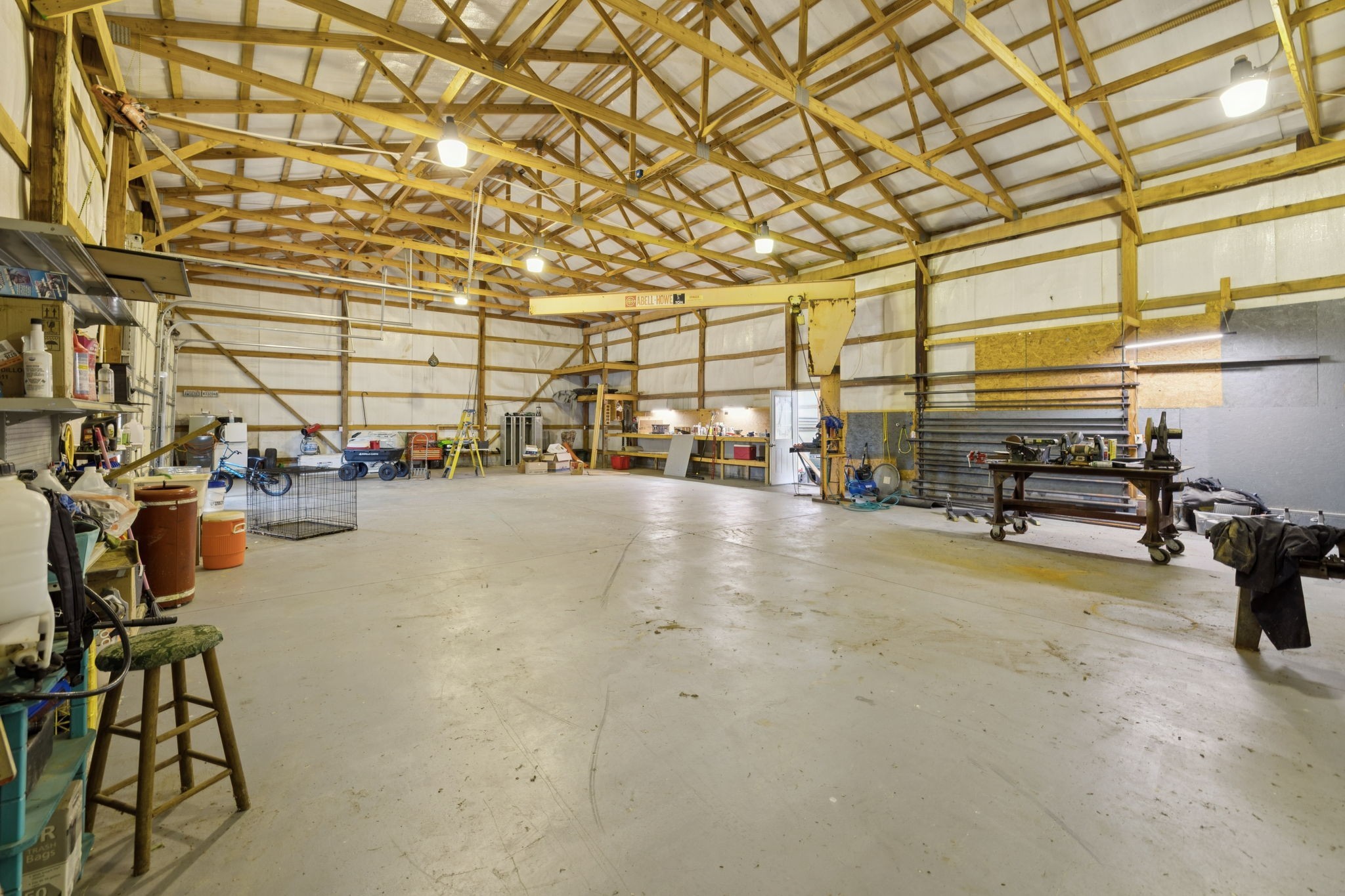 800 Williams Road Lafayette, TN 37083 - Photo 42 of 49 a view of parking area