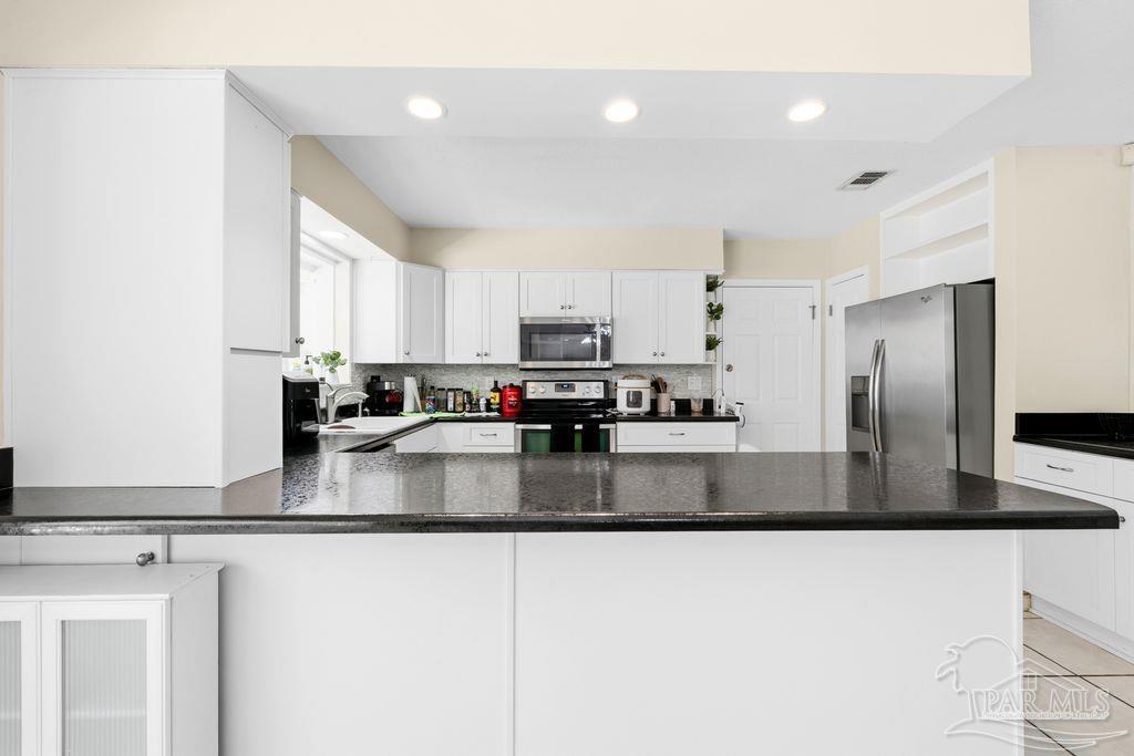 8222 Emperor Road Pensacola, FL 32514 - Photo 12 of 30 Gallery Image 12