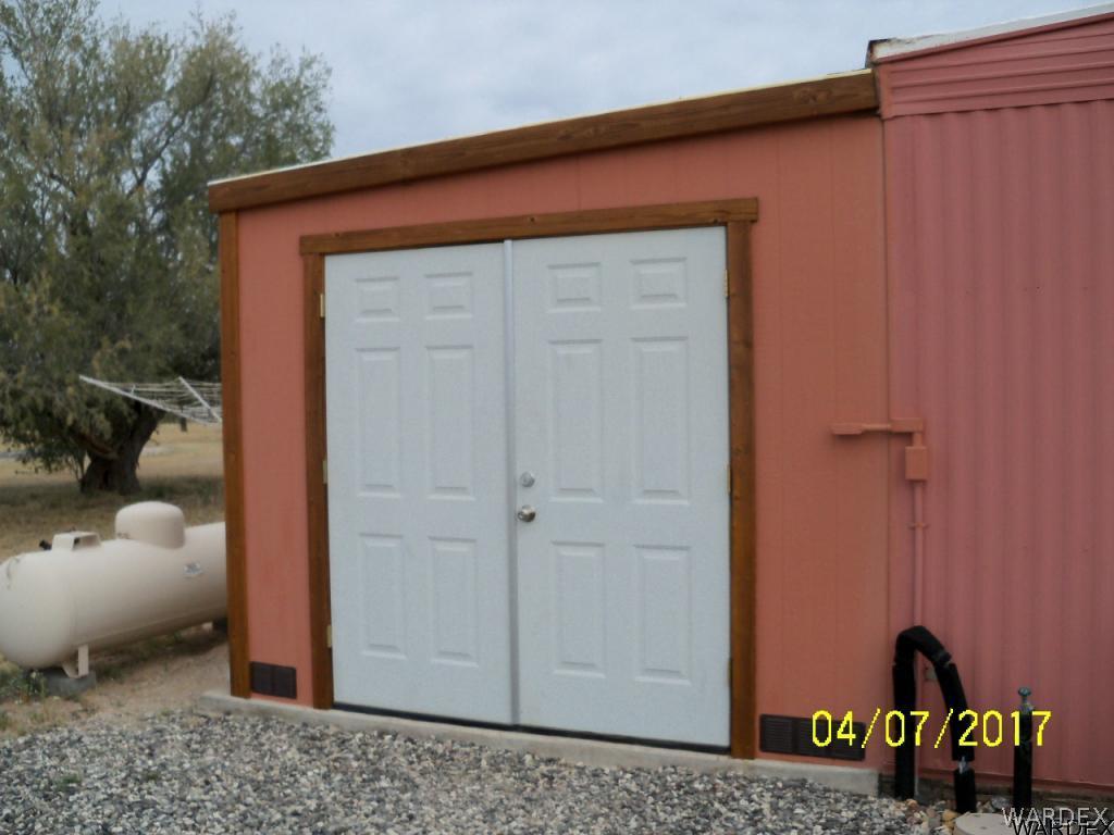25366 Ranch Lane Bouse, AZ 85325 - Photo 11 of 18 Storage Area