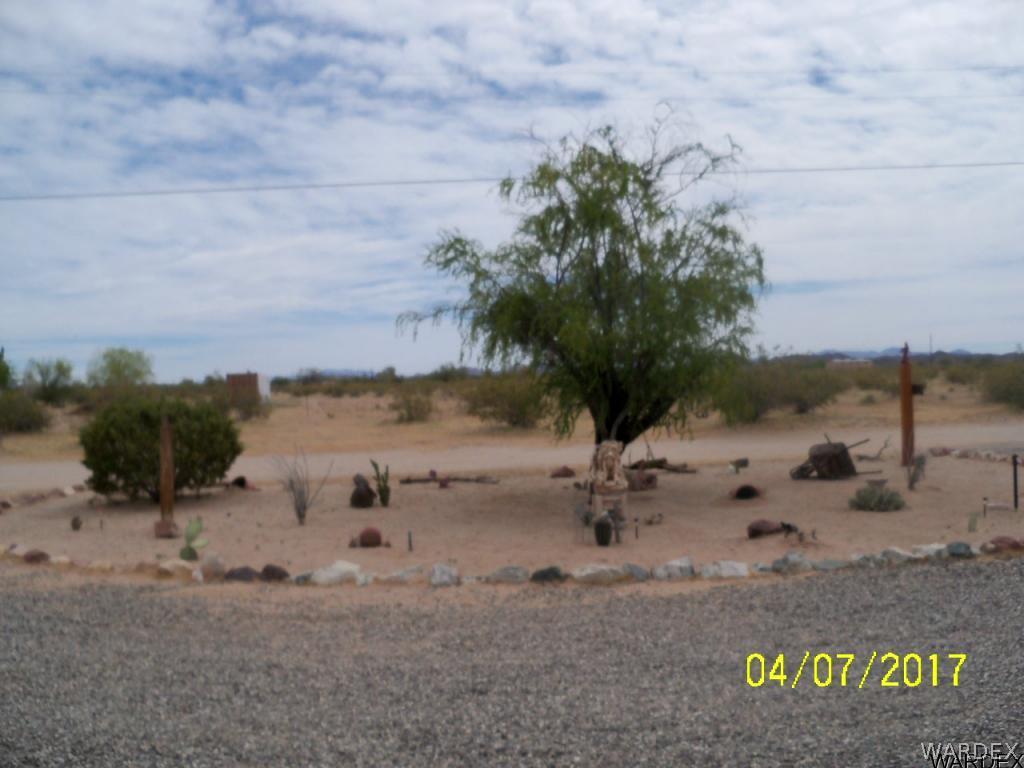 25366 Ranch Lane Bouse, AZ 85325 - Photo 15 of 18 Circular Dive Easy Access