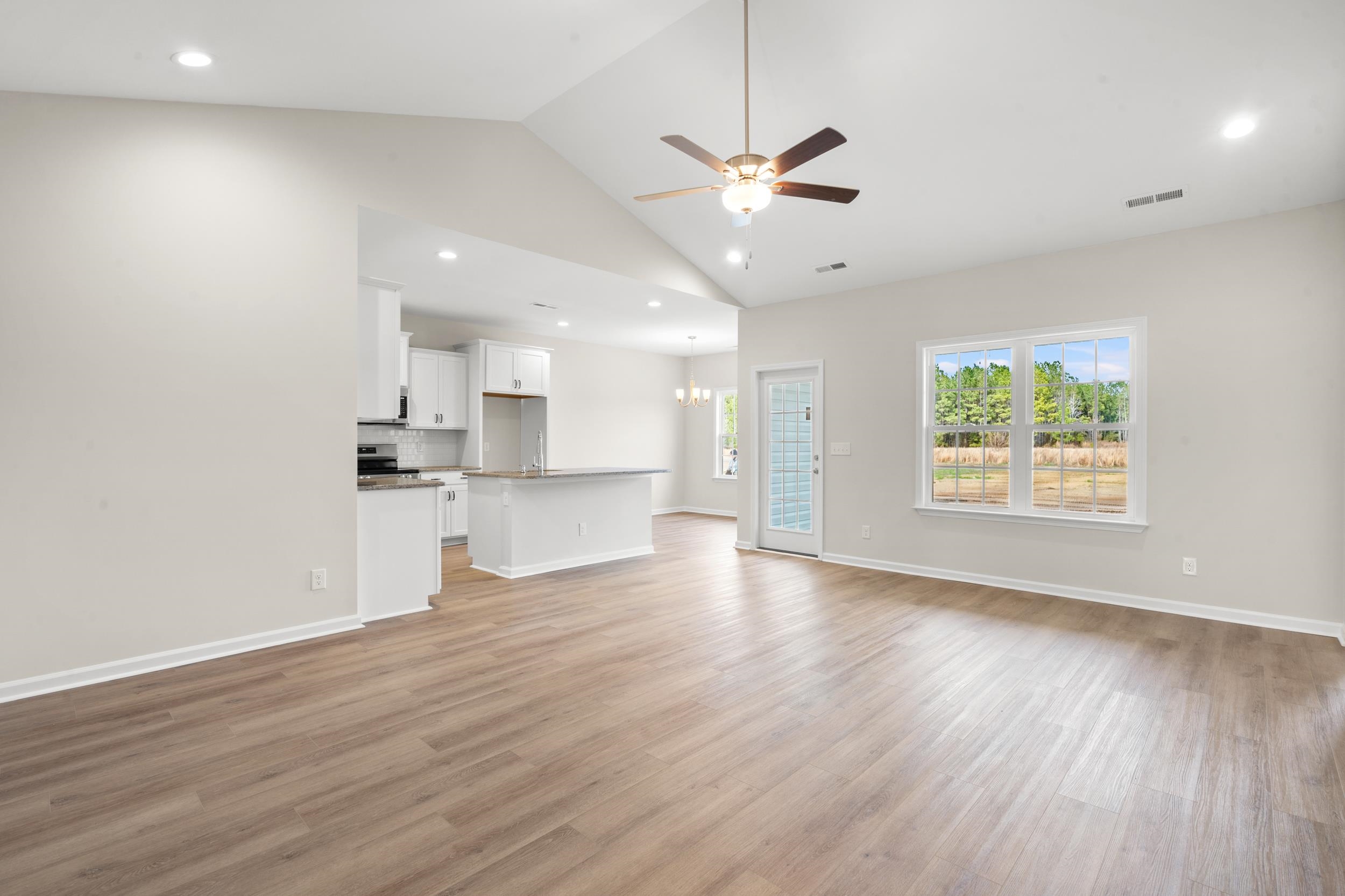 1142 West Business 9 Loris, SC 29569 - Photo 4 of 17