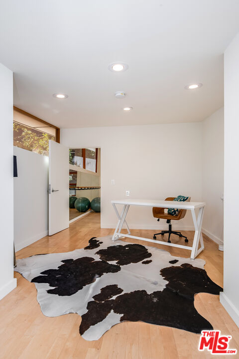 3600 Mandeville Canyon Road Los Angeles, CA 90049 - Photo 41 of 59