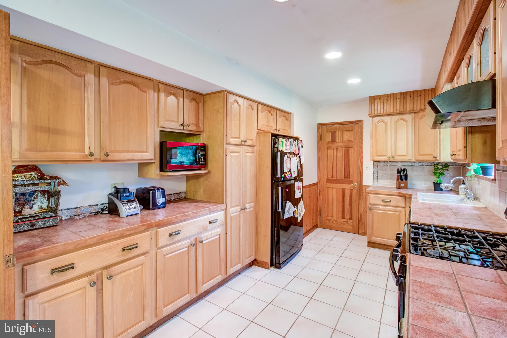 10 South Mill Road Princeton Junction, NJ 08550 - Photo 12 of 32