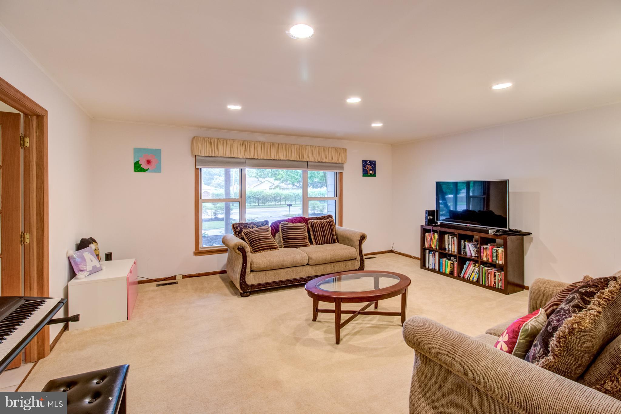10 South Mill Road Princeton Junction, NJ 08550 - Photo 20 of 32