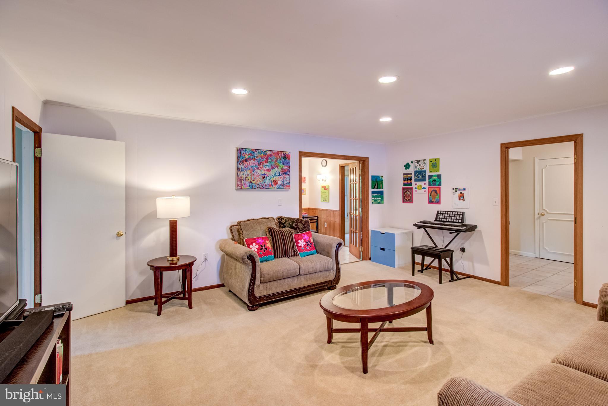 10 South Mill Road Princeton Junction, NJ 08550 - Photo 21 of 32