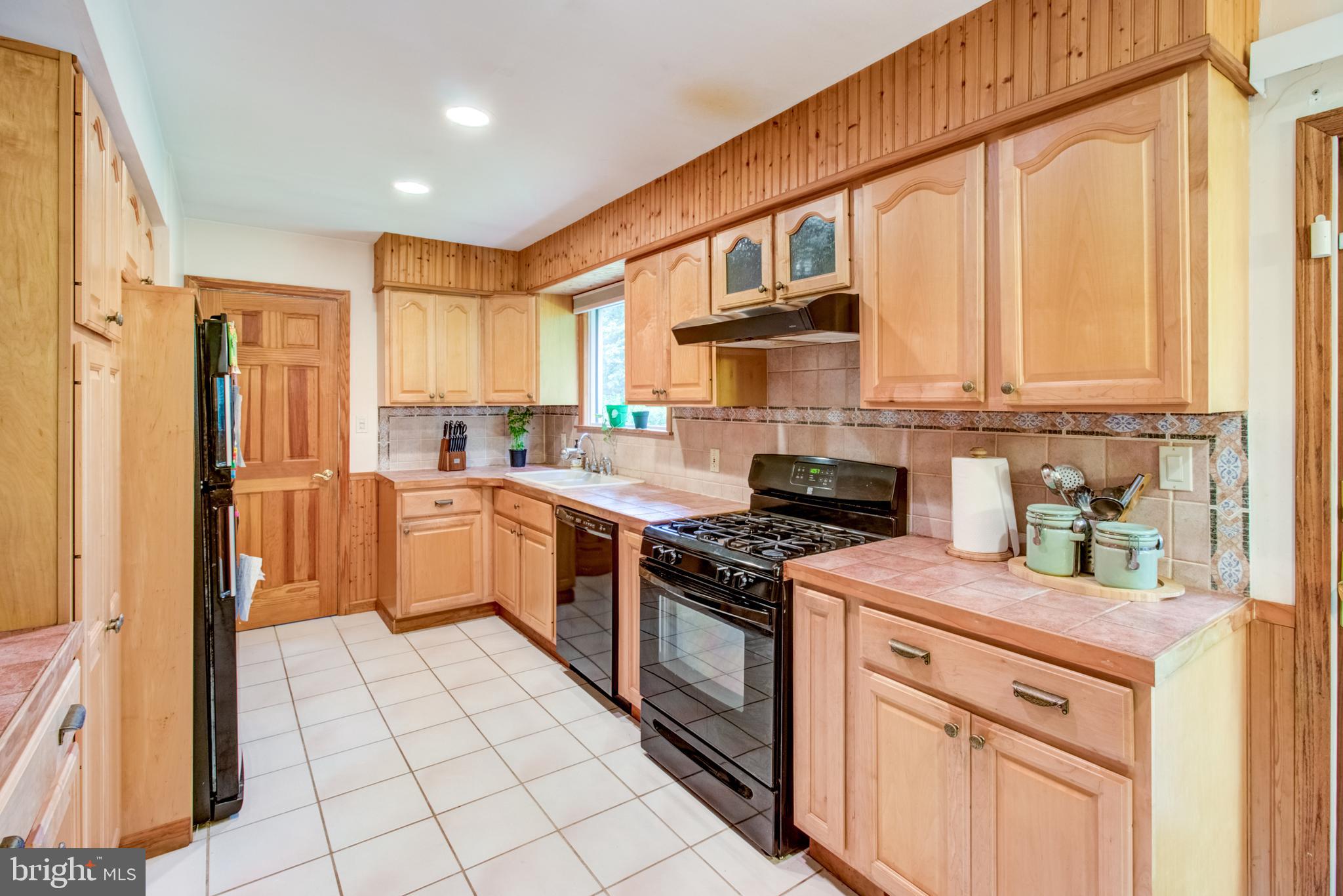 10 South Mill Road Princeton Junction, NJ 08550 - Photo 10 of 32