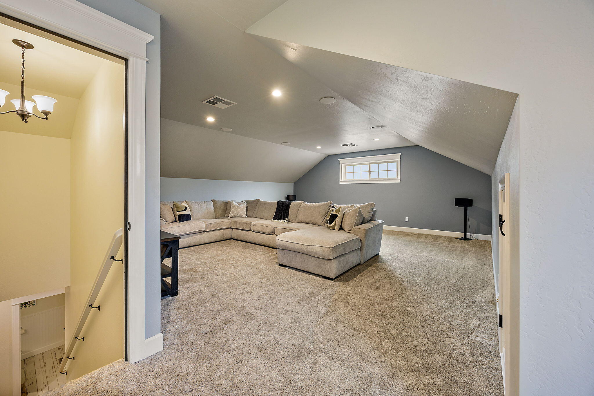 530 South Loop Road Jacksonville, OR 97530 - Photo 52 of 58 ApxSLR (58)