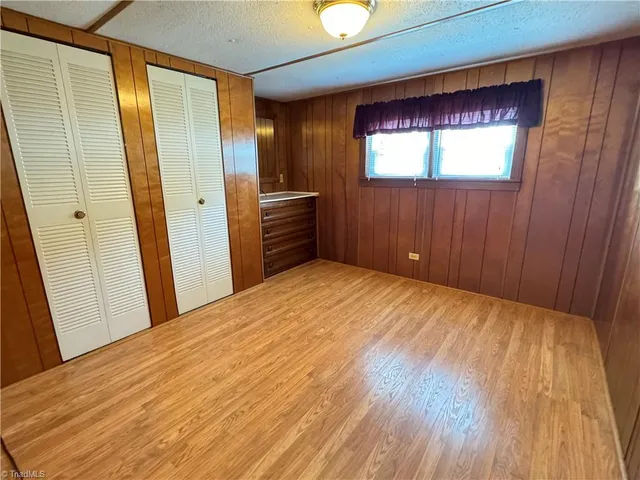 $189,900 | 11684 Austin Traphill Road, Traphill, NC 28685