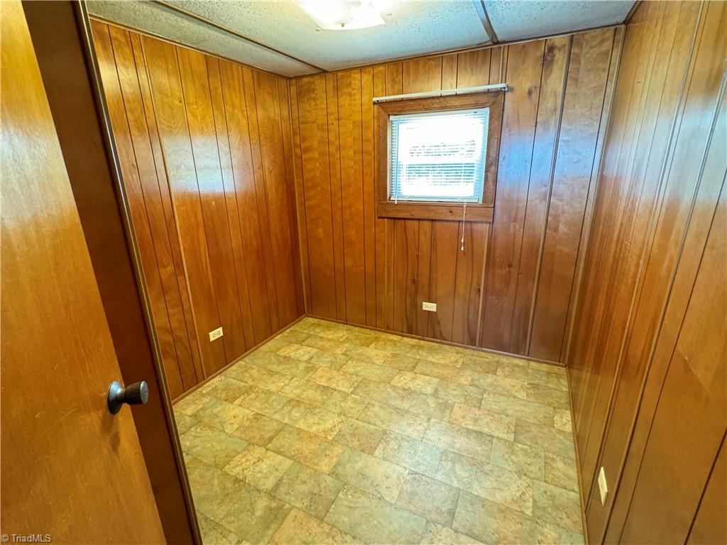 11684 Austin Traphill Road Traphill, NC 28685 - Photo 10 of 18