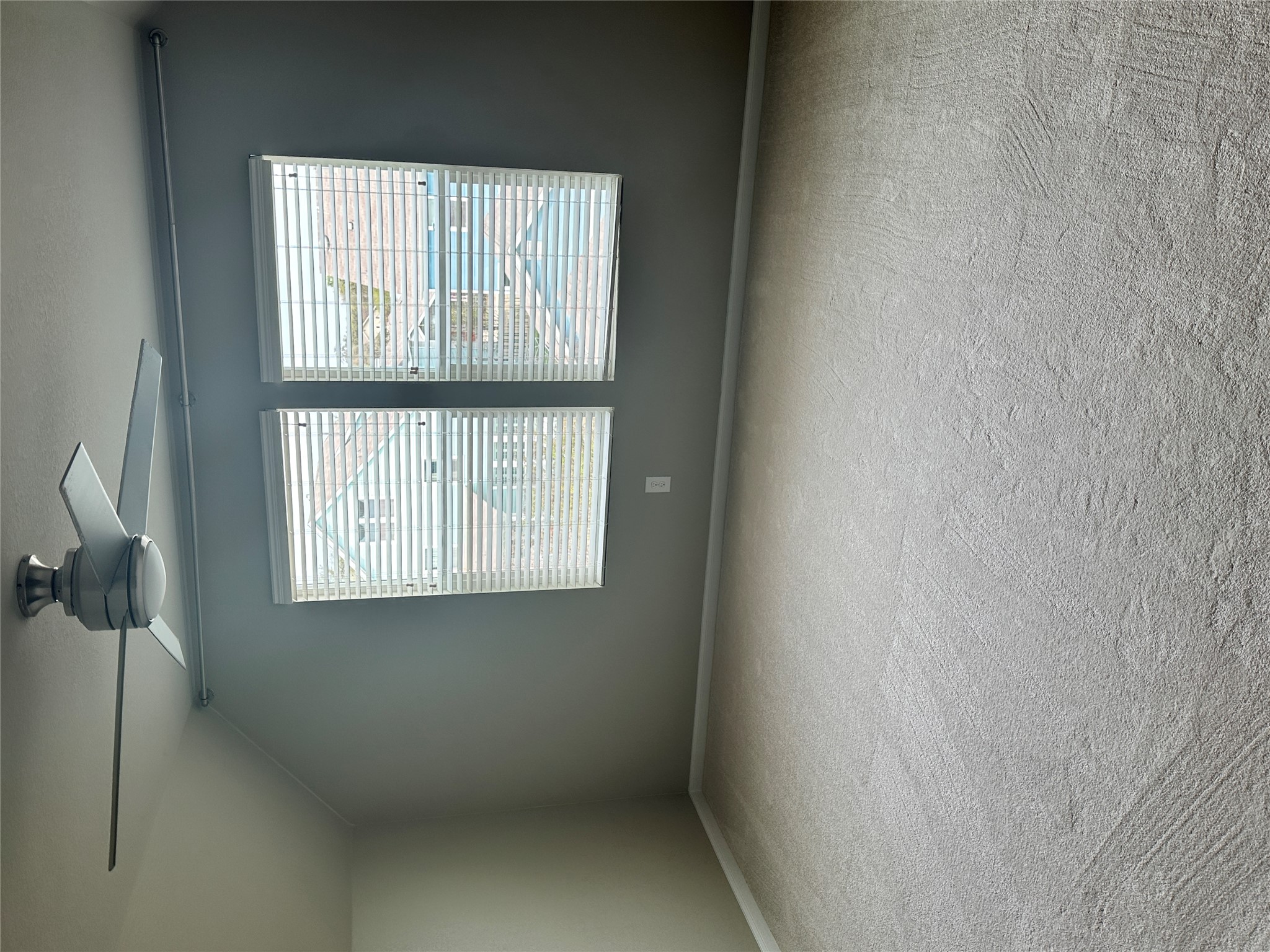 1269 Nevarez Kyle, TX 78640 - Photo 15 of 27 2cd floor bedroom