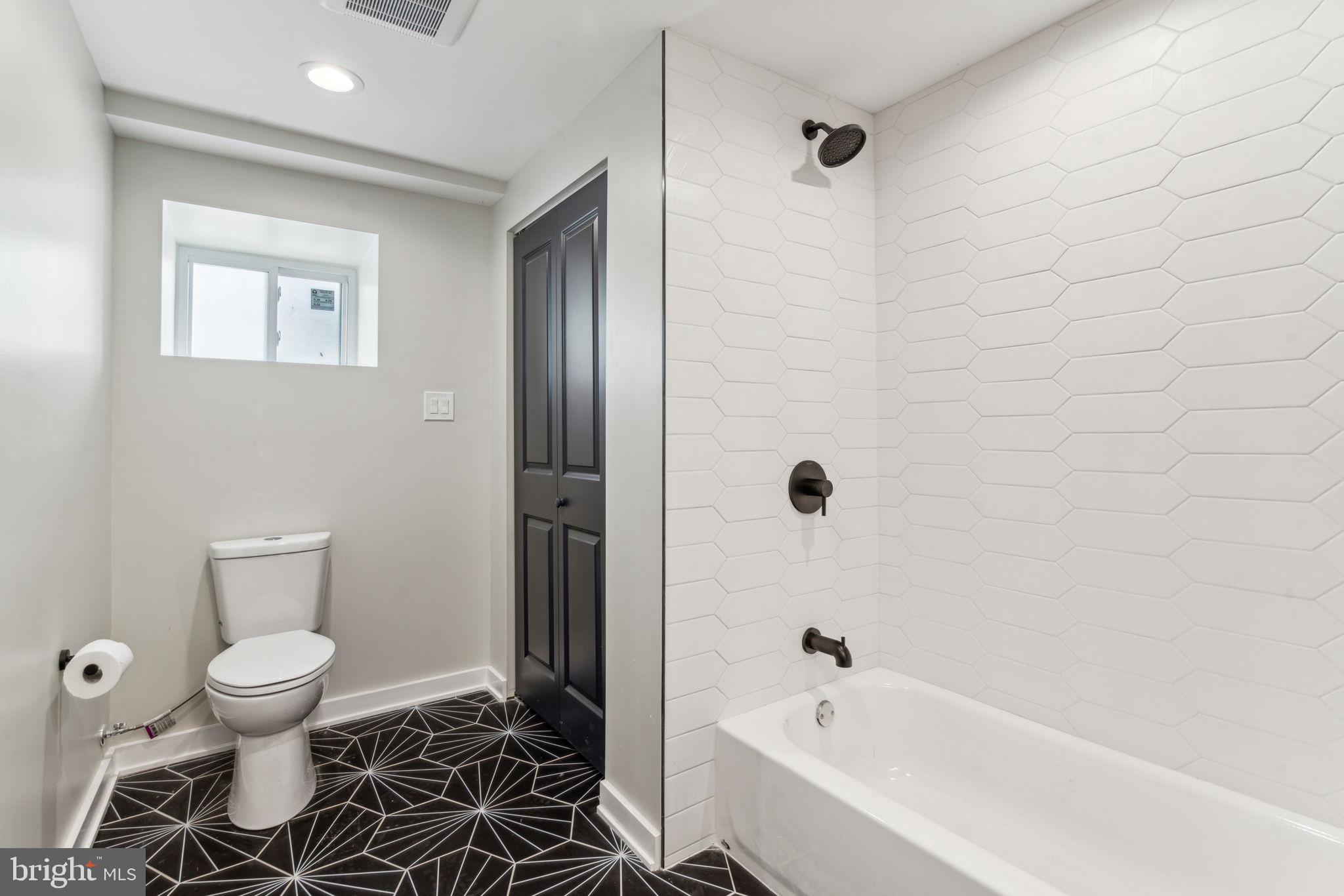 431 South 62nd Street, Unit 1 Philadelphia, PA 19143 - Photo 15 of 23