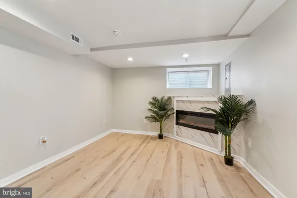 $1,275 | 431 South 62nd Street, Unit 1, Philadelphia, PA 19143