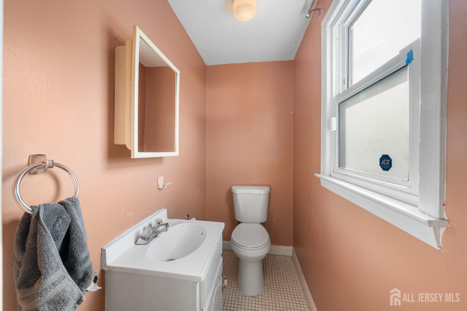 4 Estok Road Edison, NJ 08817 - Photo 14 of 22