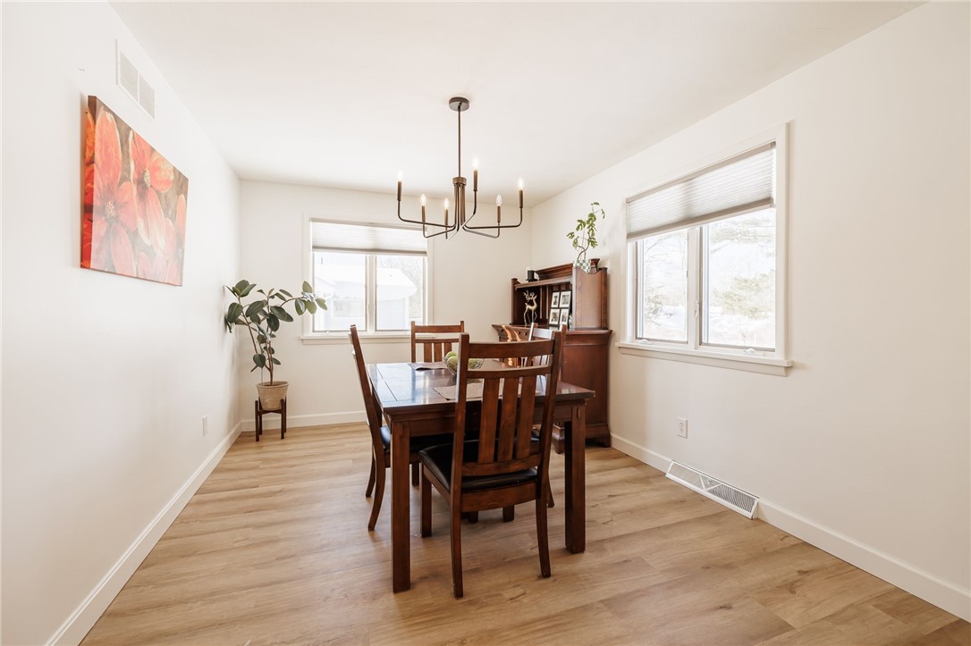 928 Plank Road Penfield, NY 14526 - Photo 13 of 22