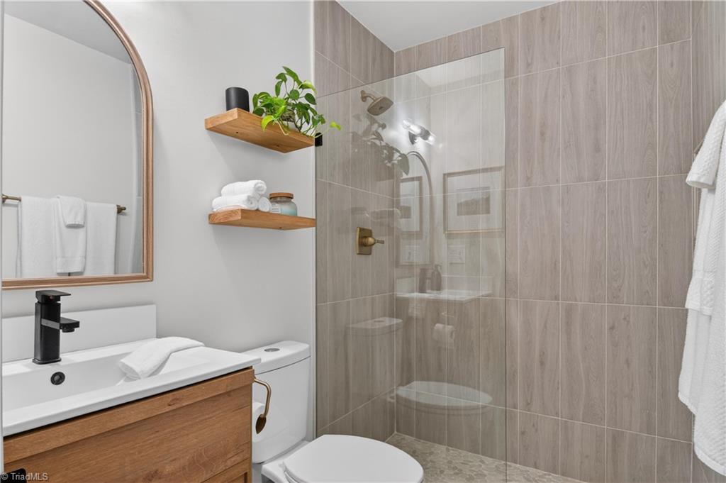 6106 Pintail Court Oak Ridge, NC 27310 - Photo 14 of 26