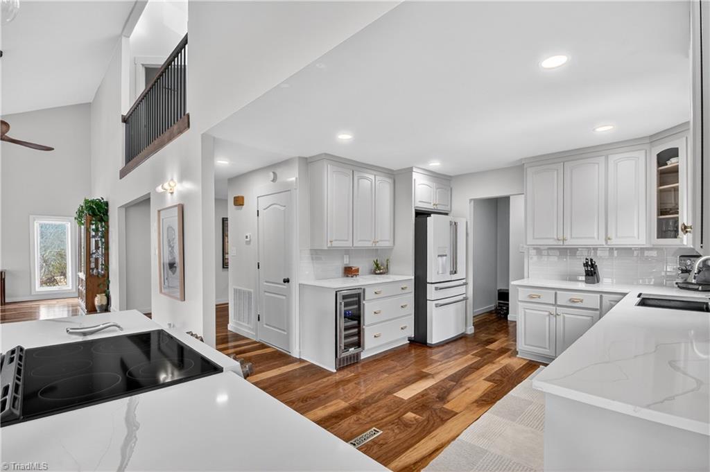 6106 Pintail Court Oak Ridge, NC 27310 - Photo 9 of 26