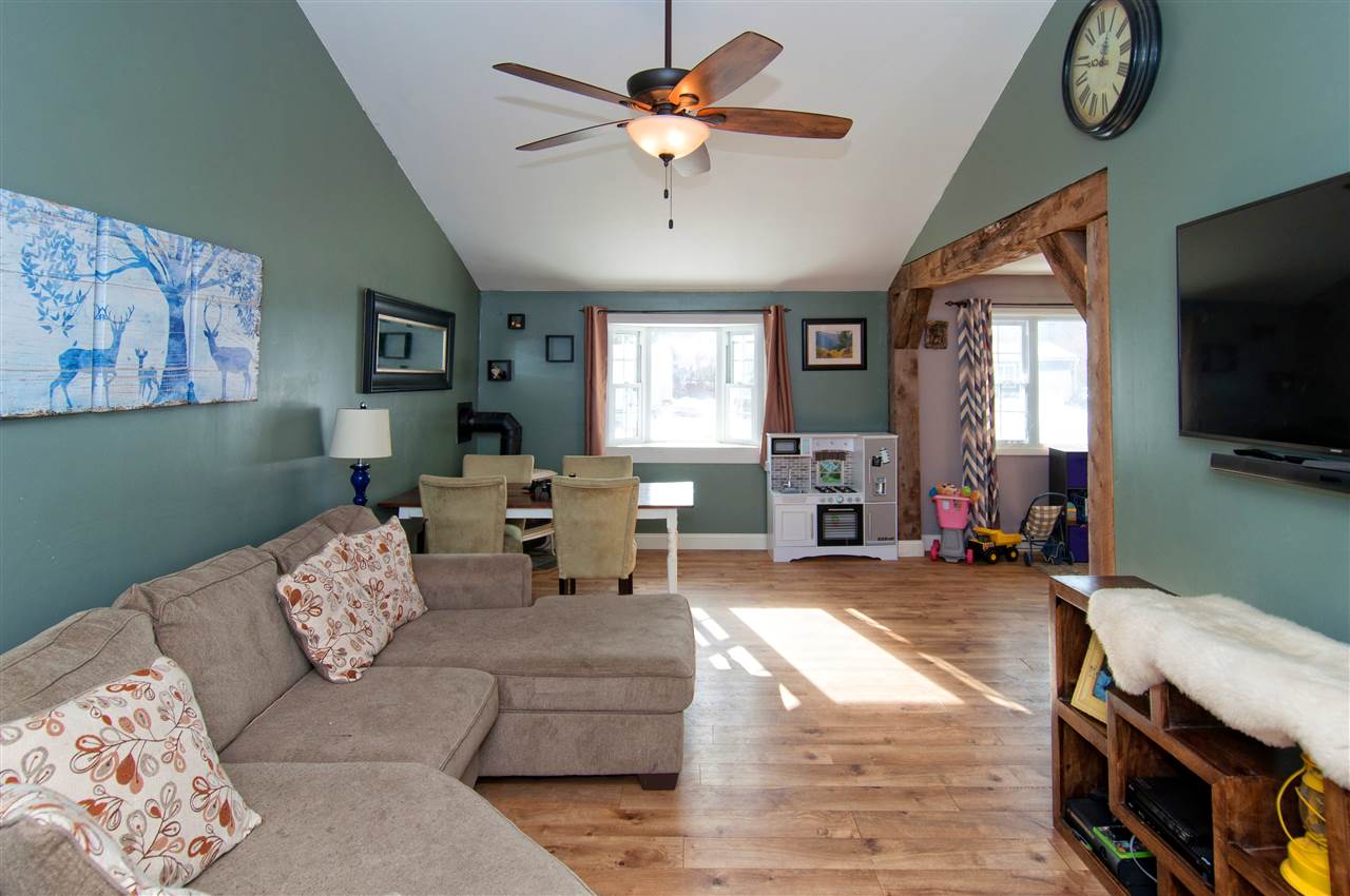 48 Chelsea Road Essex, VT 05452 - Photo 4 of 23 Gallery Image 4