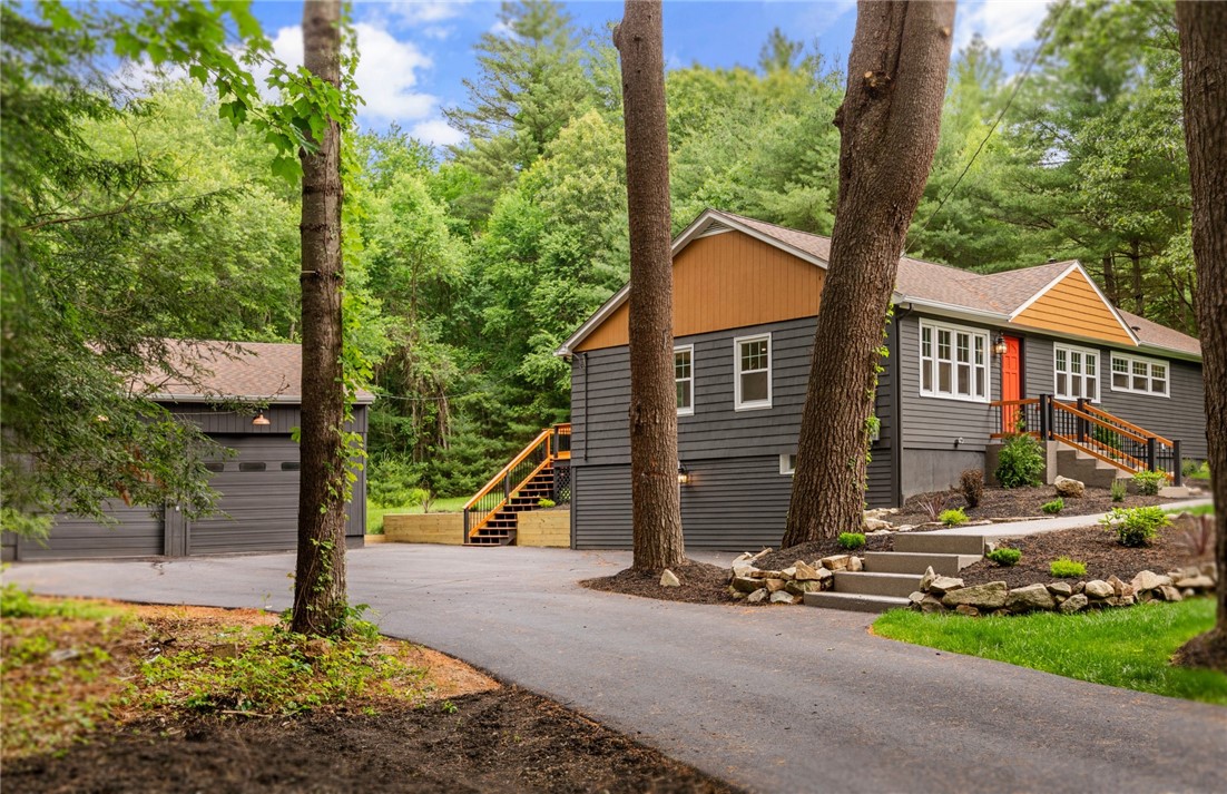 340 Pine Orchard Road Glocester, RI 02814 - Photo 3 of 40