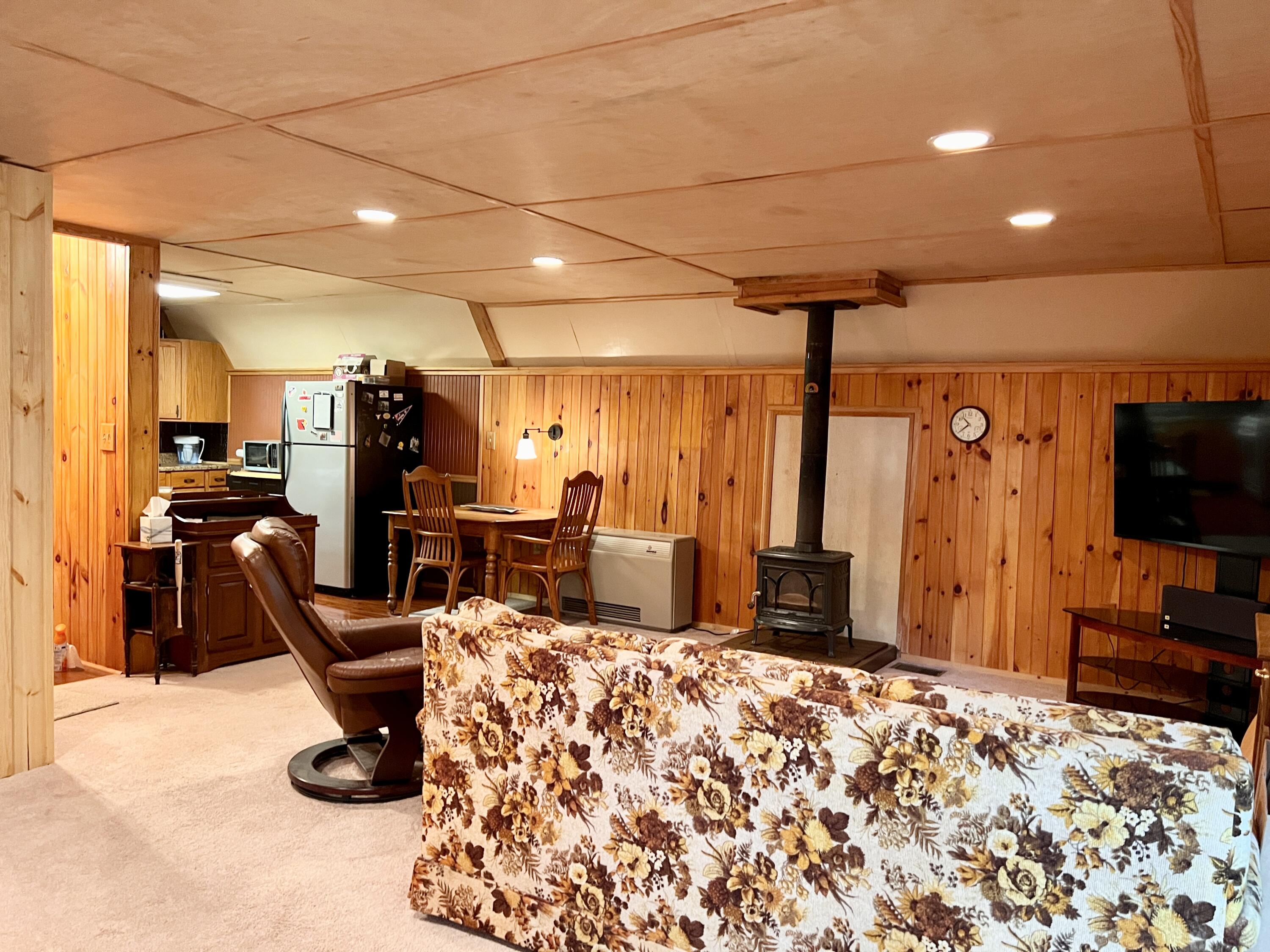 175 Ridgeway Drive Morehead, KY 40351 - Photo 13 of 39 167AB24C-5F9B-4B97-8A78-02C4B0CF464D