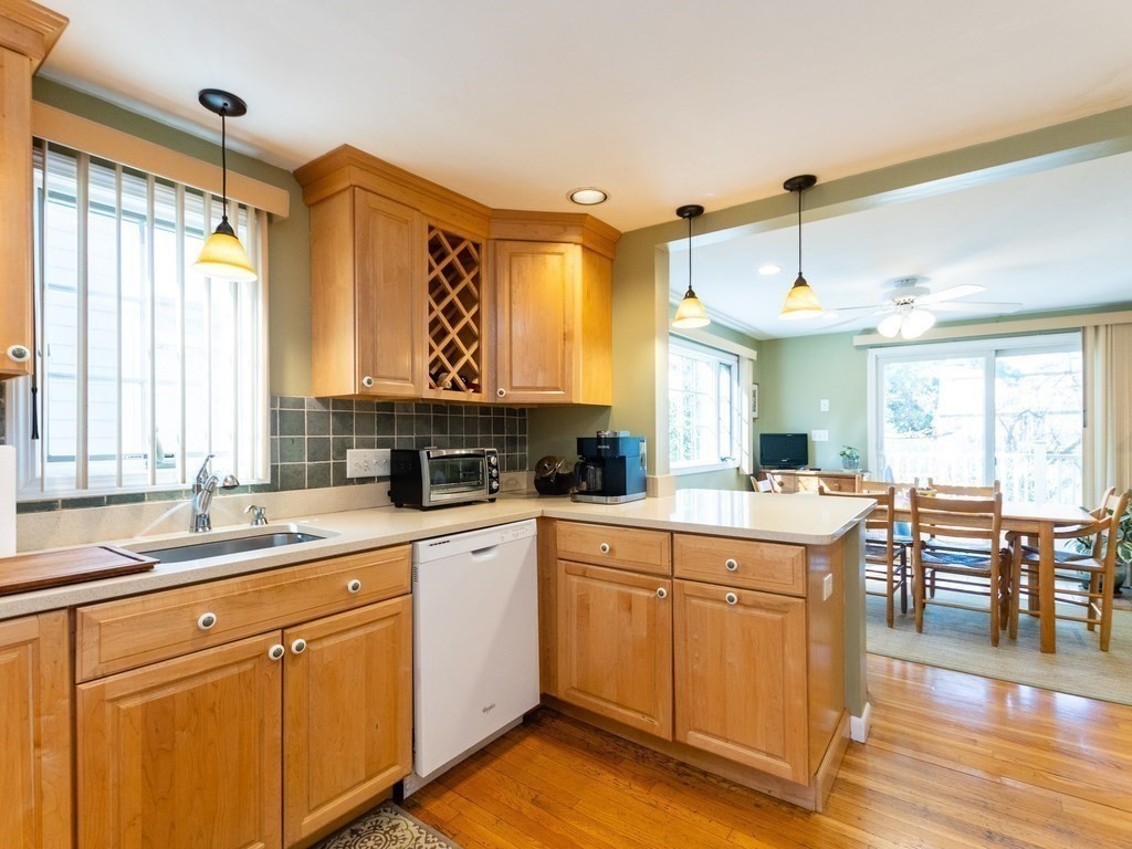 17 Payson Road Brookline, MA 02467 - Photo 10 of 42