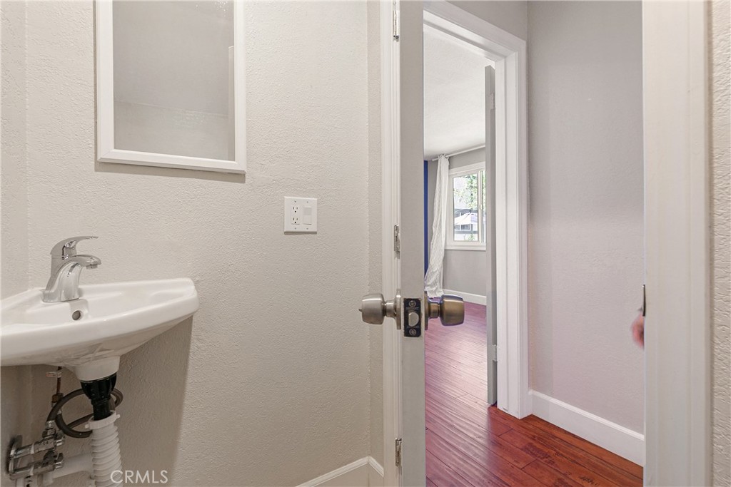 263 Golf Course Road Lake Arrowhead, CA 92352 - Photo 23 of 35