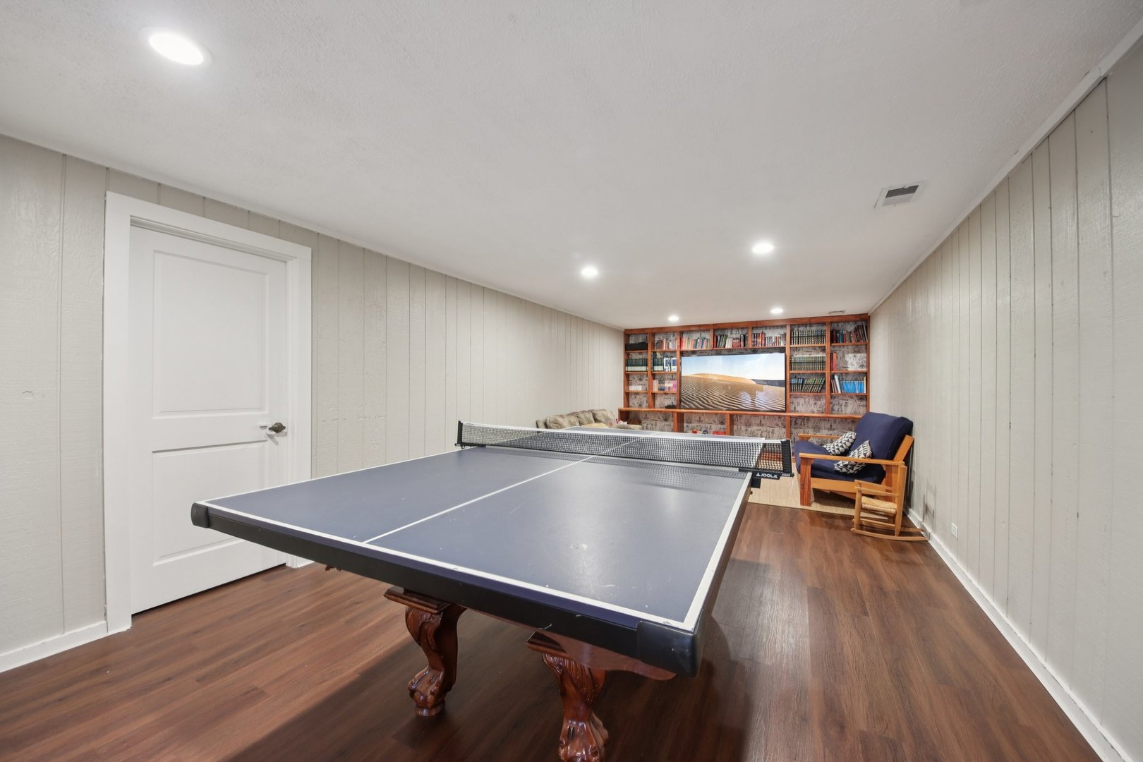 3720 Great Hill Road Crystal Lake, IL 60012 - Photo 25 of 39