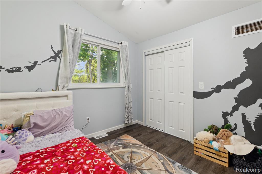 2844 East Rose Center Road Highland, MI 48356 - Photo 26 of 46 Gallery Image 26