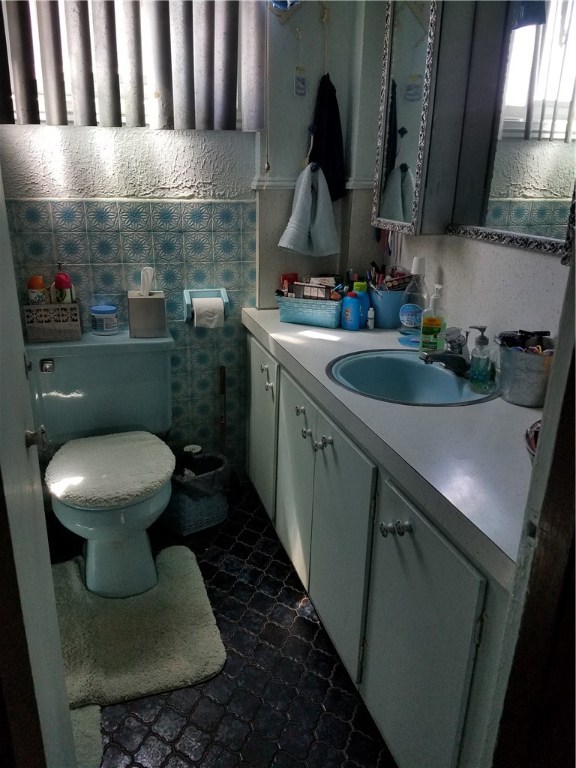 175 Laban Street Providence, RI 02909 - Photo 10 of 12 Gallery Image 10