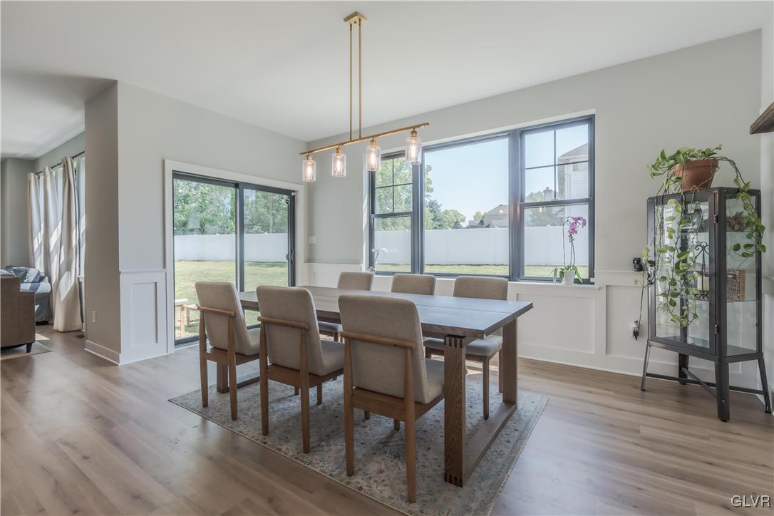 150 Mauch Chunk Road Whitehall, PA 18052 - Photo 9 of 43 Dining Area with access to back yard.