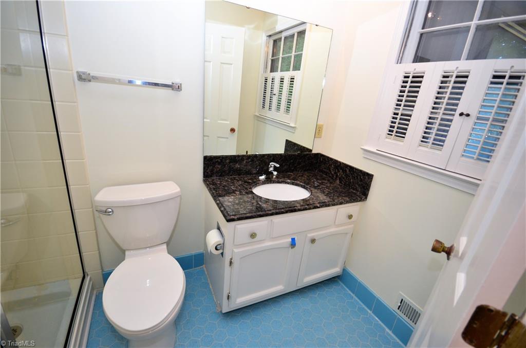 5605 Wayne Road Greensboro, NC 27407 - Photo 20 of 28 Gallery Image 20