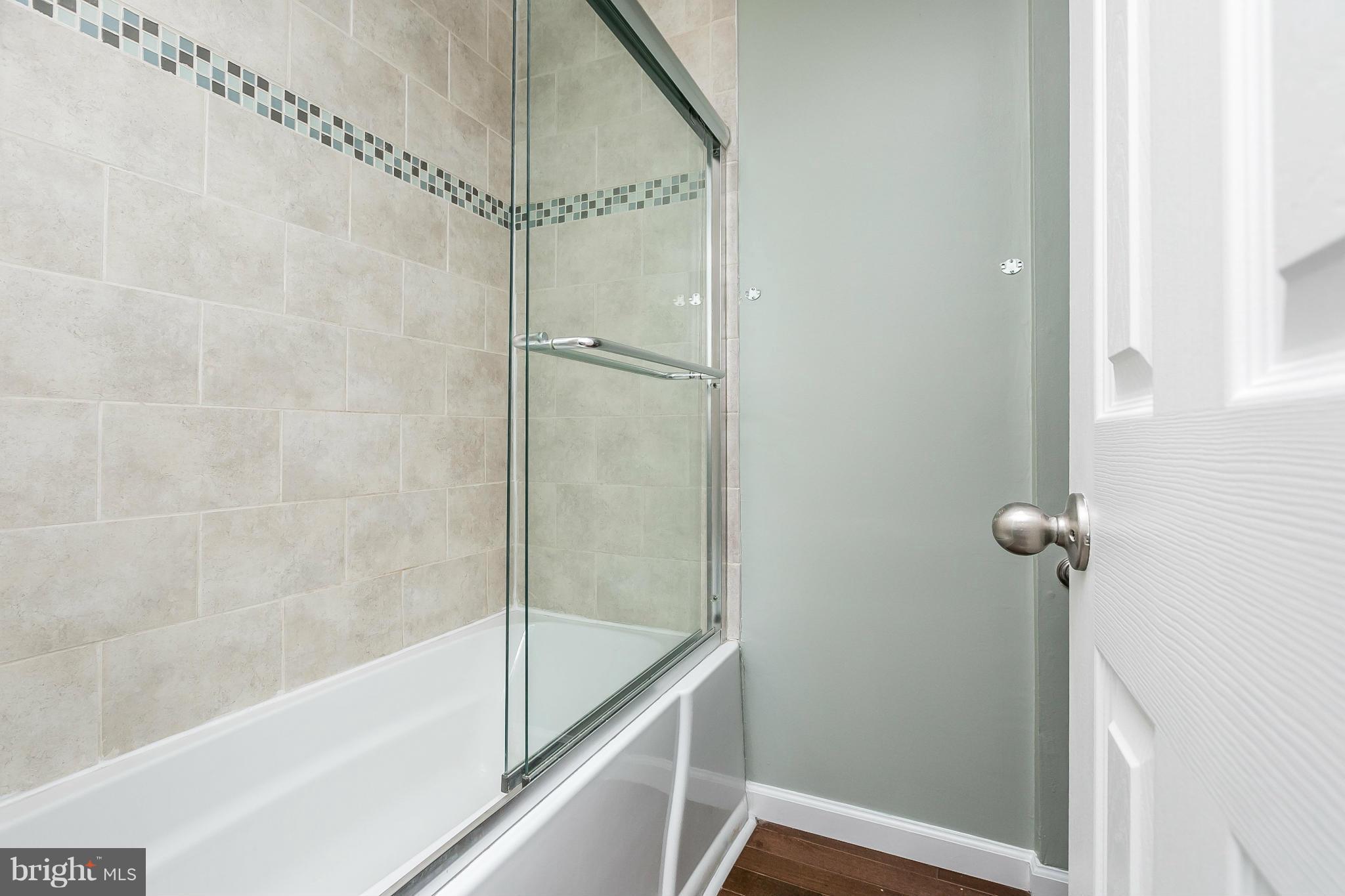 601 Nollmeyer Road Baltimore, MD 21220 - Photo 16 of 30 Bath