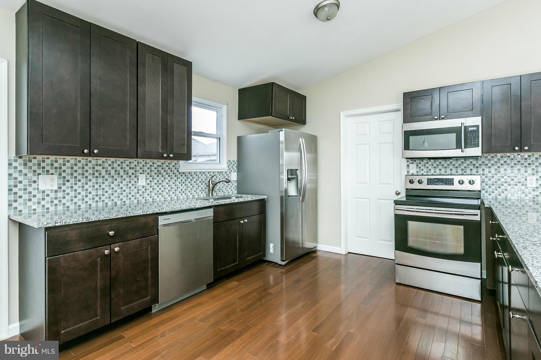 601 Nollmeyer Road Baltimore, MD 21220 - Photo 3 of 30 Kitchen