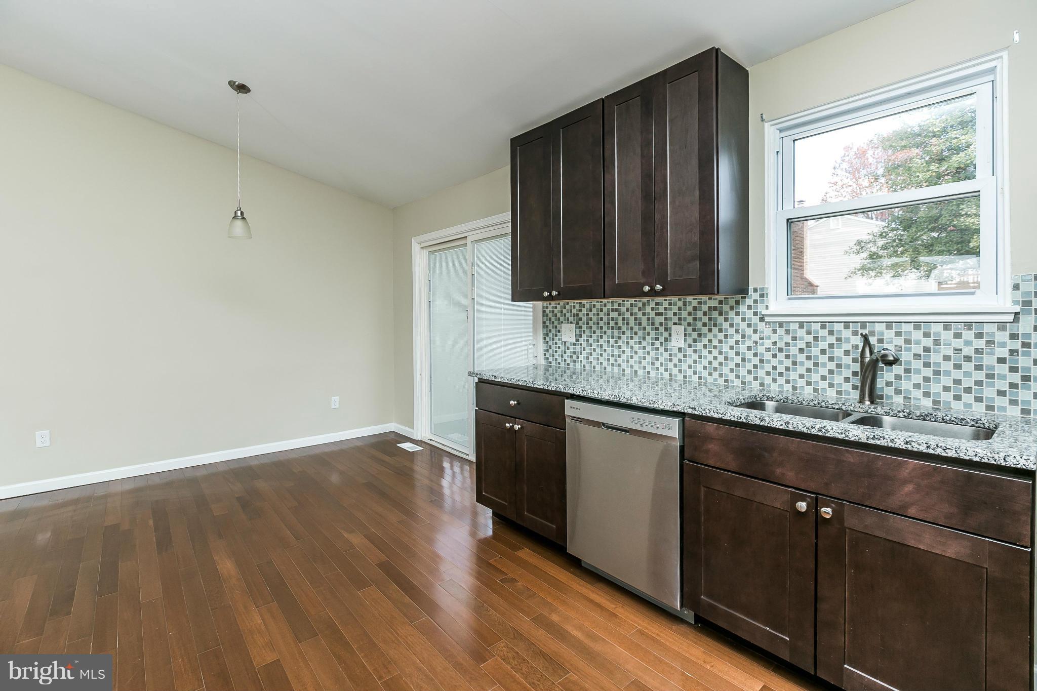 601 Nollmeyer Road Baltimore, MD 21220 - Photo 7 of 30 Kitchen