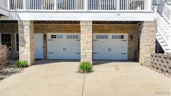$319,900 | 308 Pelican Way, Grafton, IL 62037