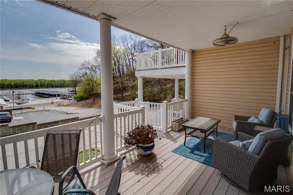 $319,900 | 308 Pelican Way, Grafton, IL 62037